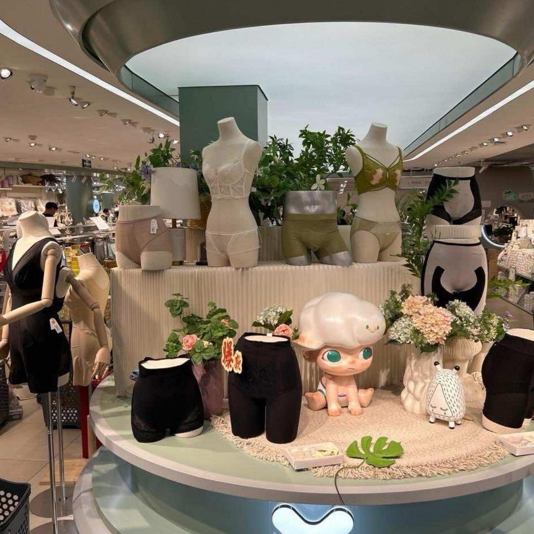 杭州四季青九月服饰商行