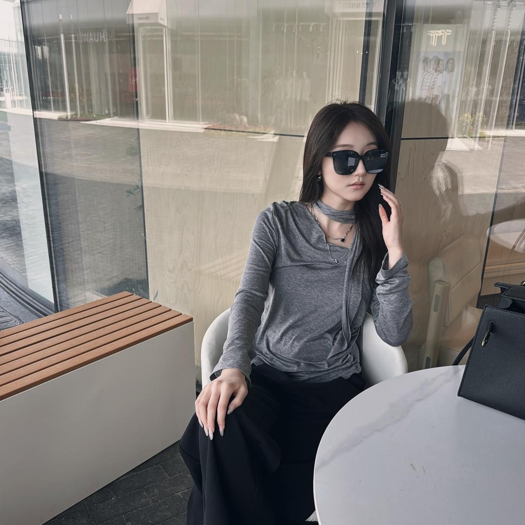 佧维斯服饰李李衣柜