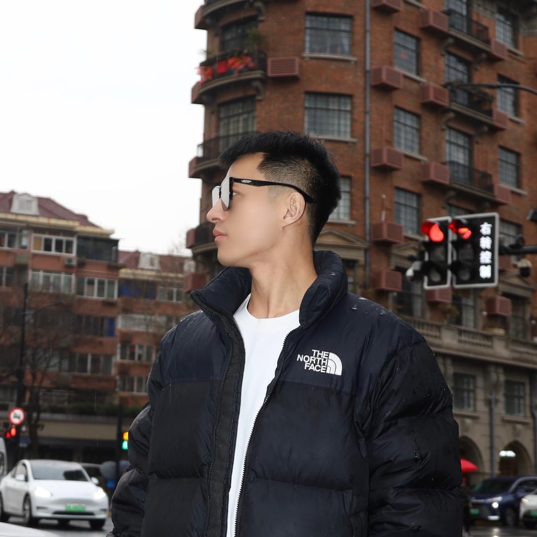 张骋宇..