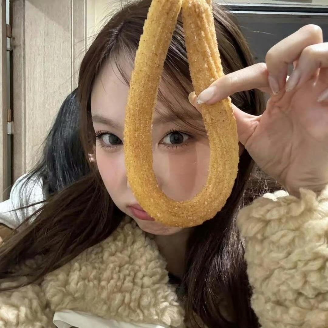 依依依L
