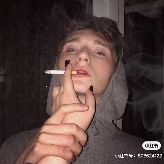 帅不配女朋友.