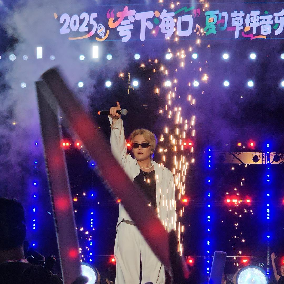 雨成不长肉.