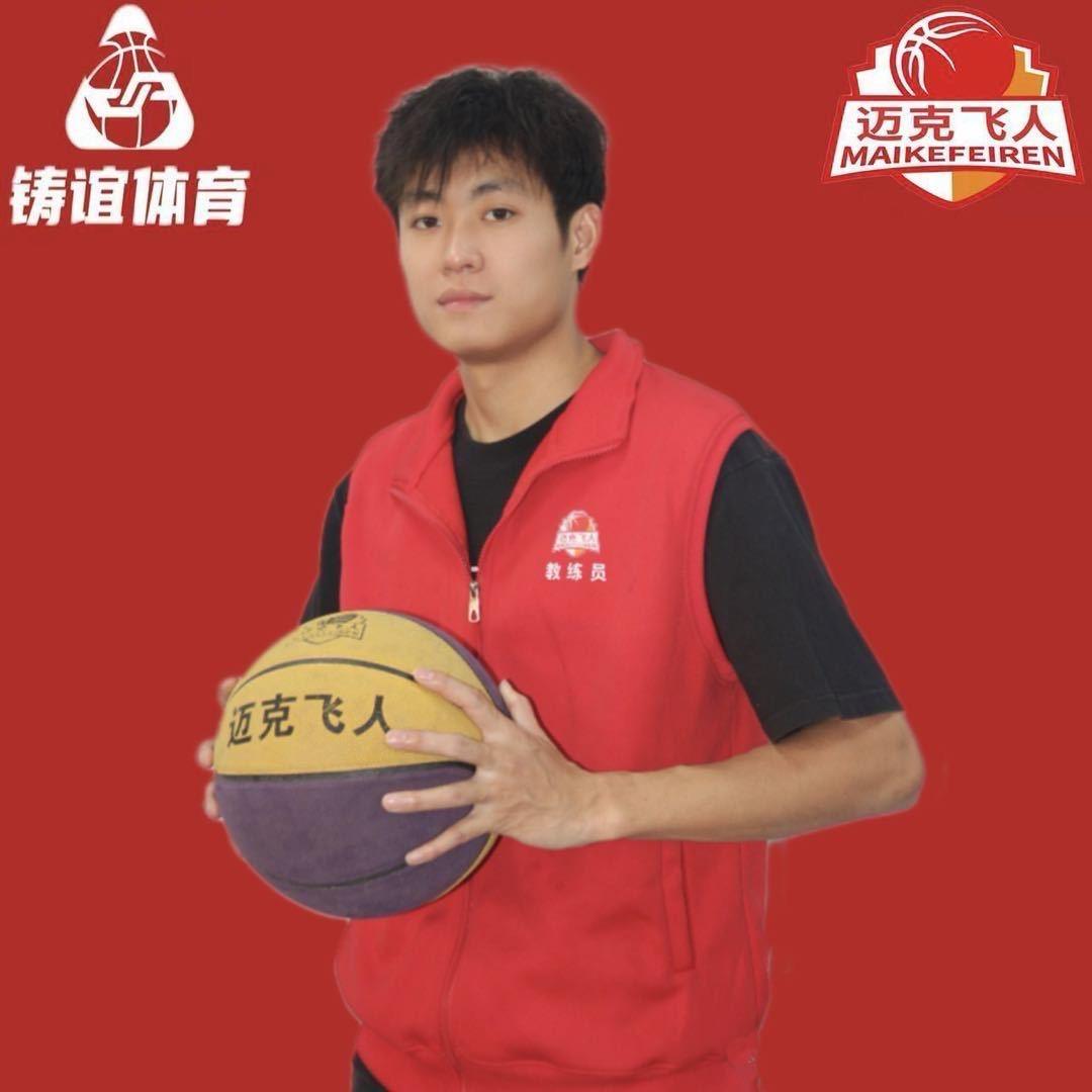 赣州迈克飞人篮球培训