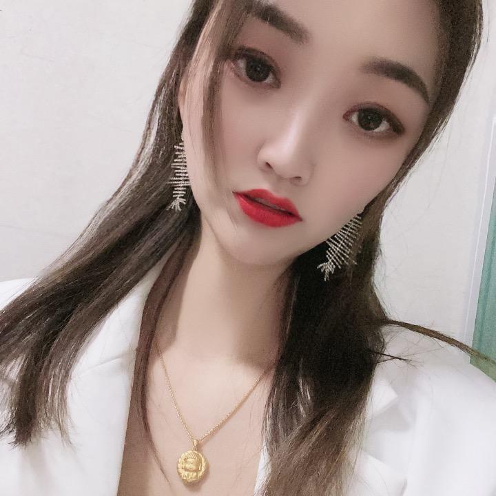 是叶离吖
