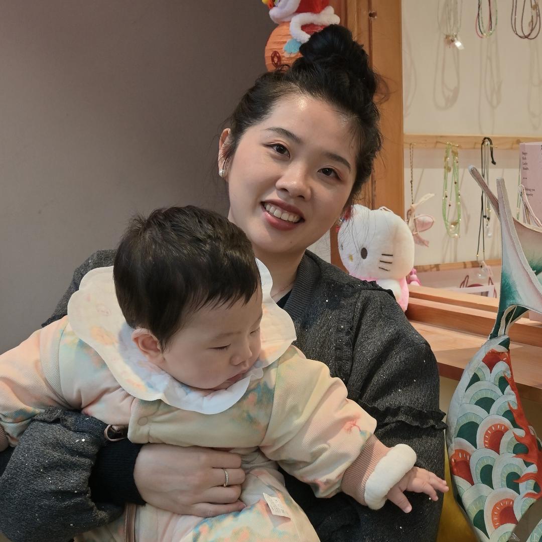 暖杨兜兜