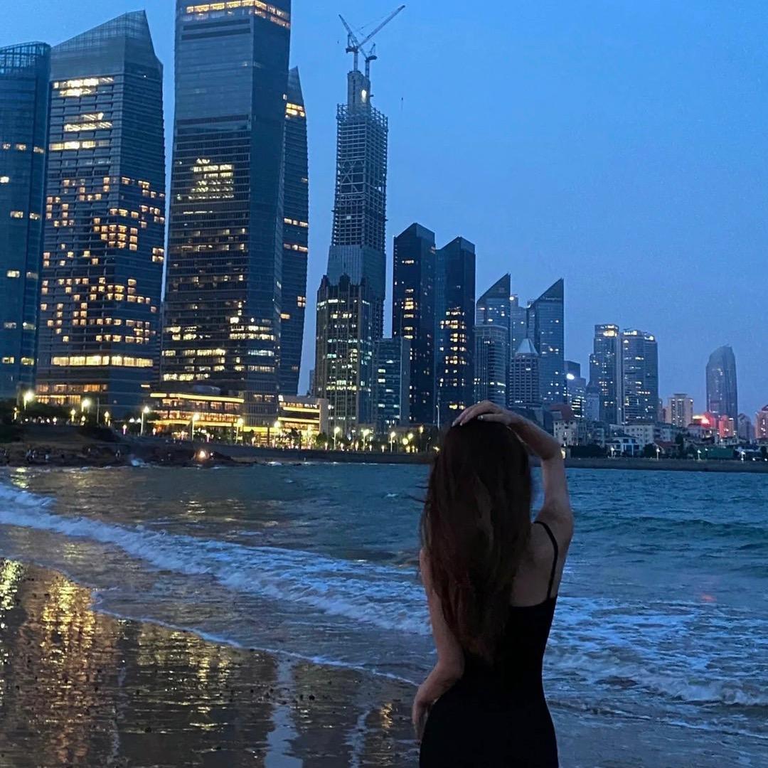 我不哭@