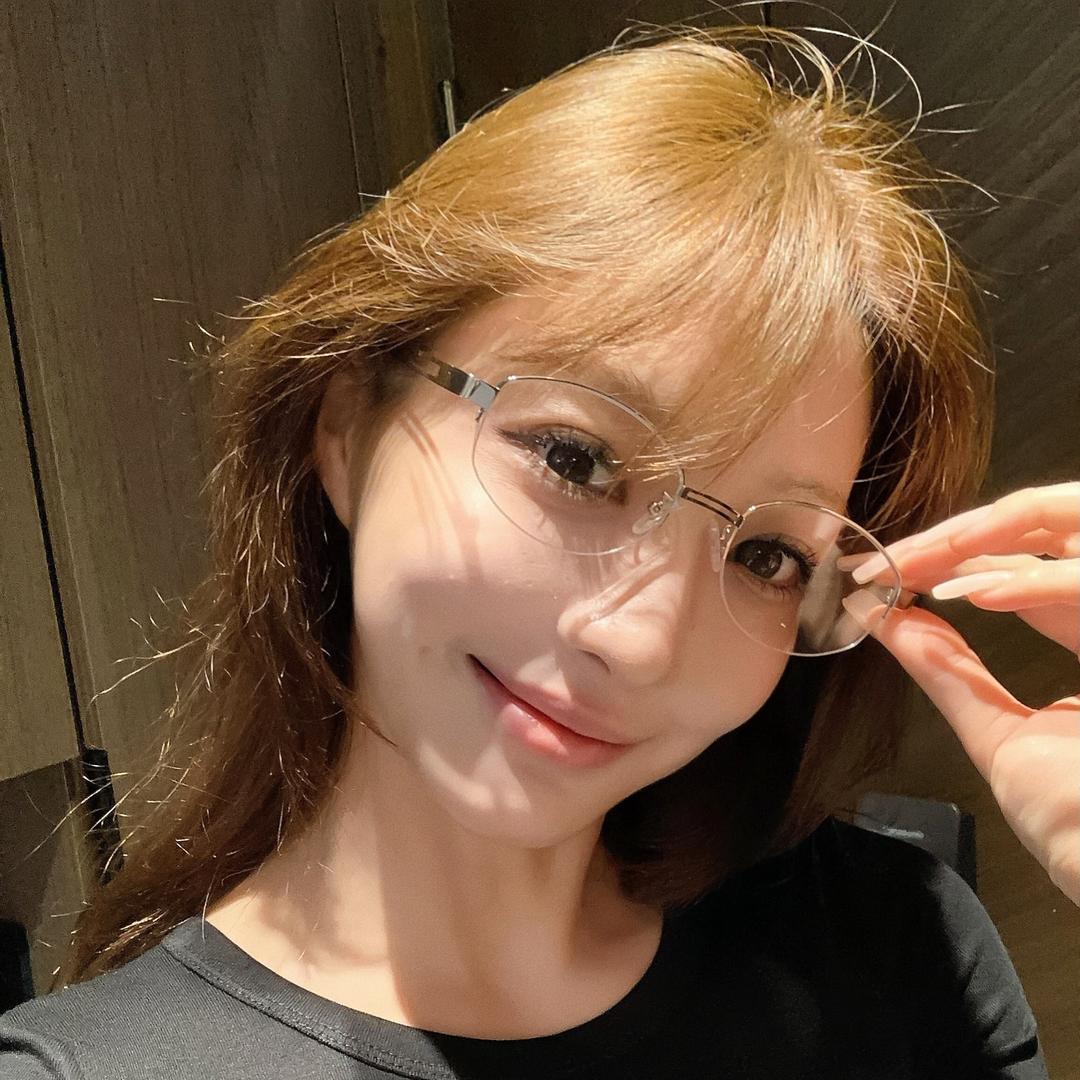 李御1