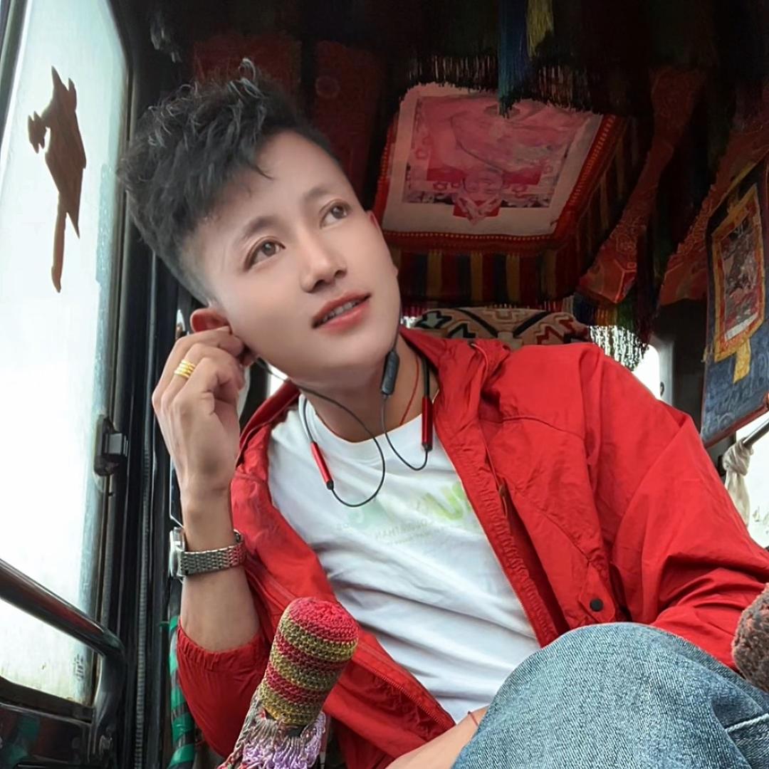 ༼  རེ་སྨོན་༽