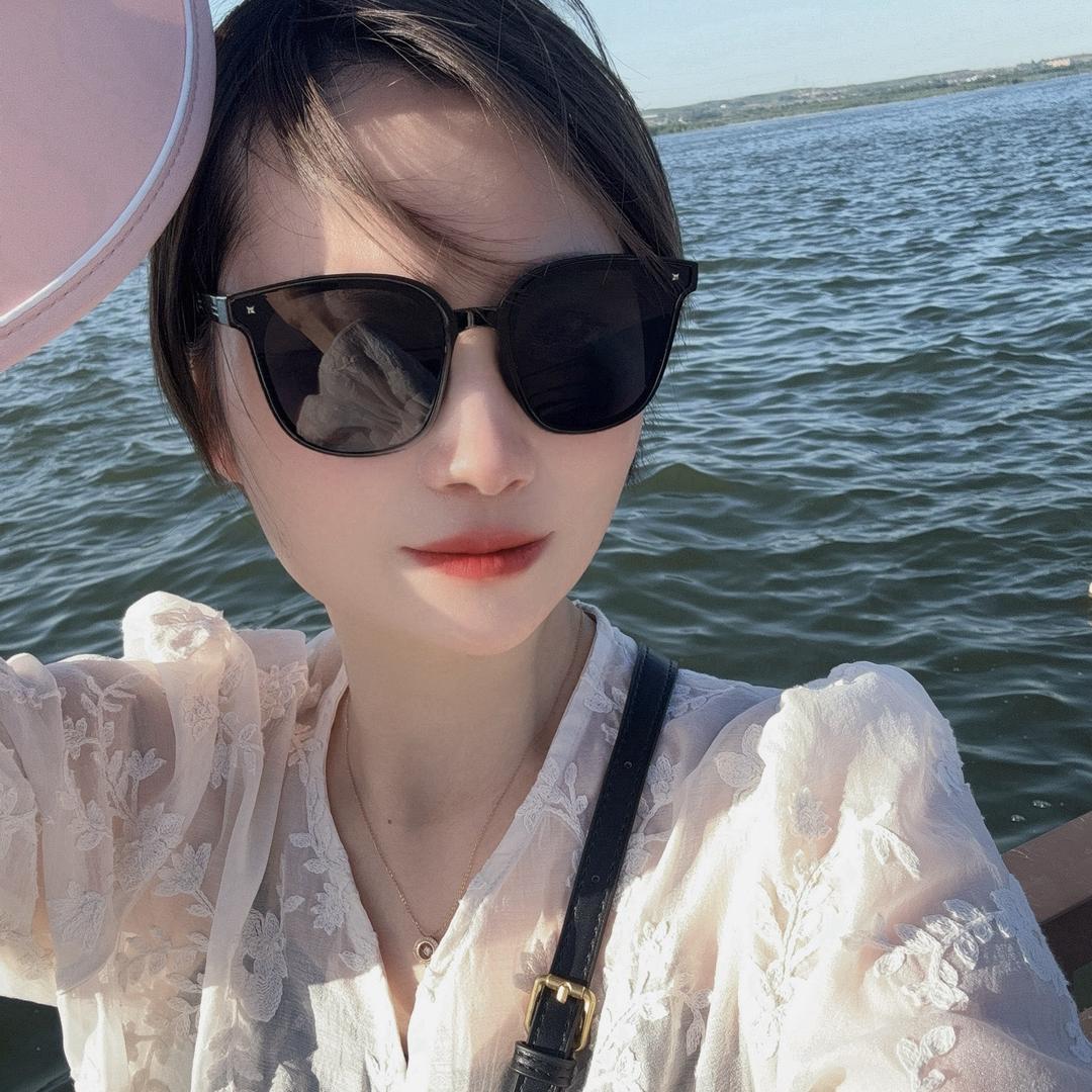 潘@红