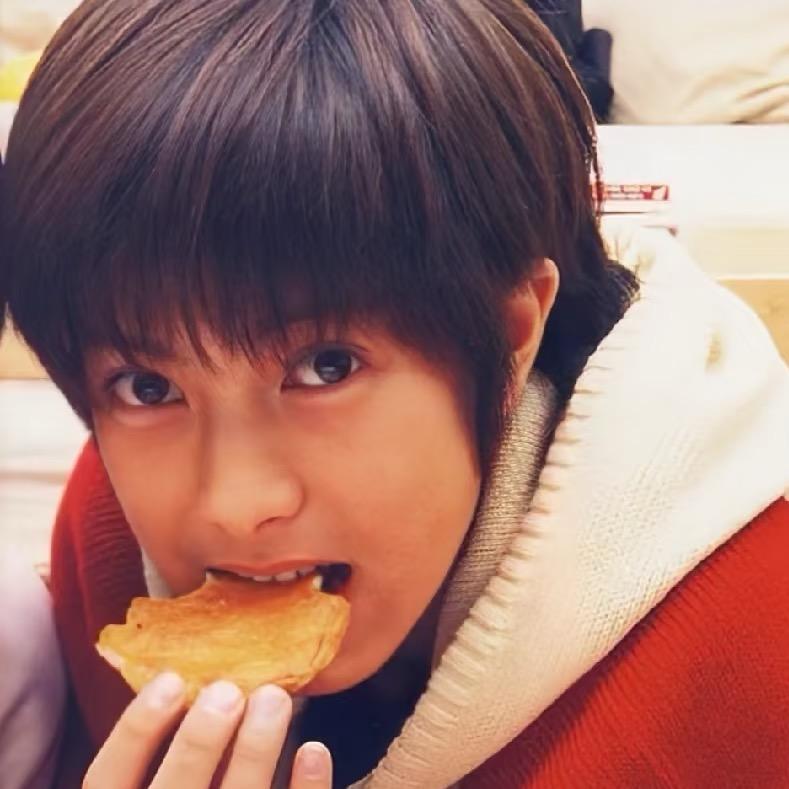 大王(｡ì _ í｡)