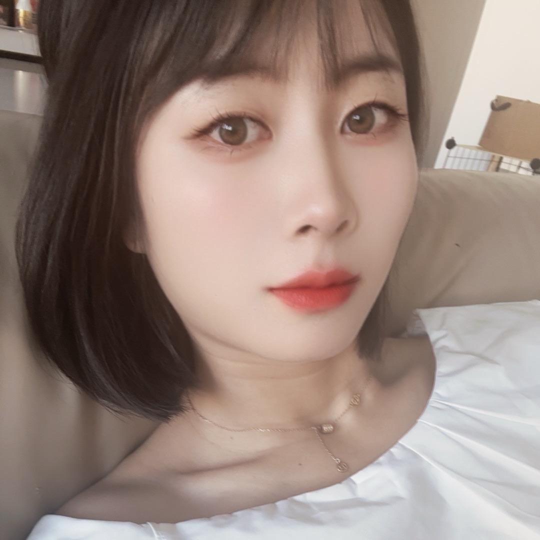 吾悦美学·婷婷 透明调肤工厂店