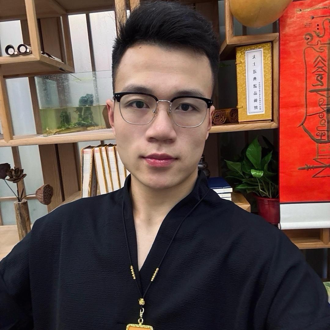 UOSU西界内衣专卖店