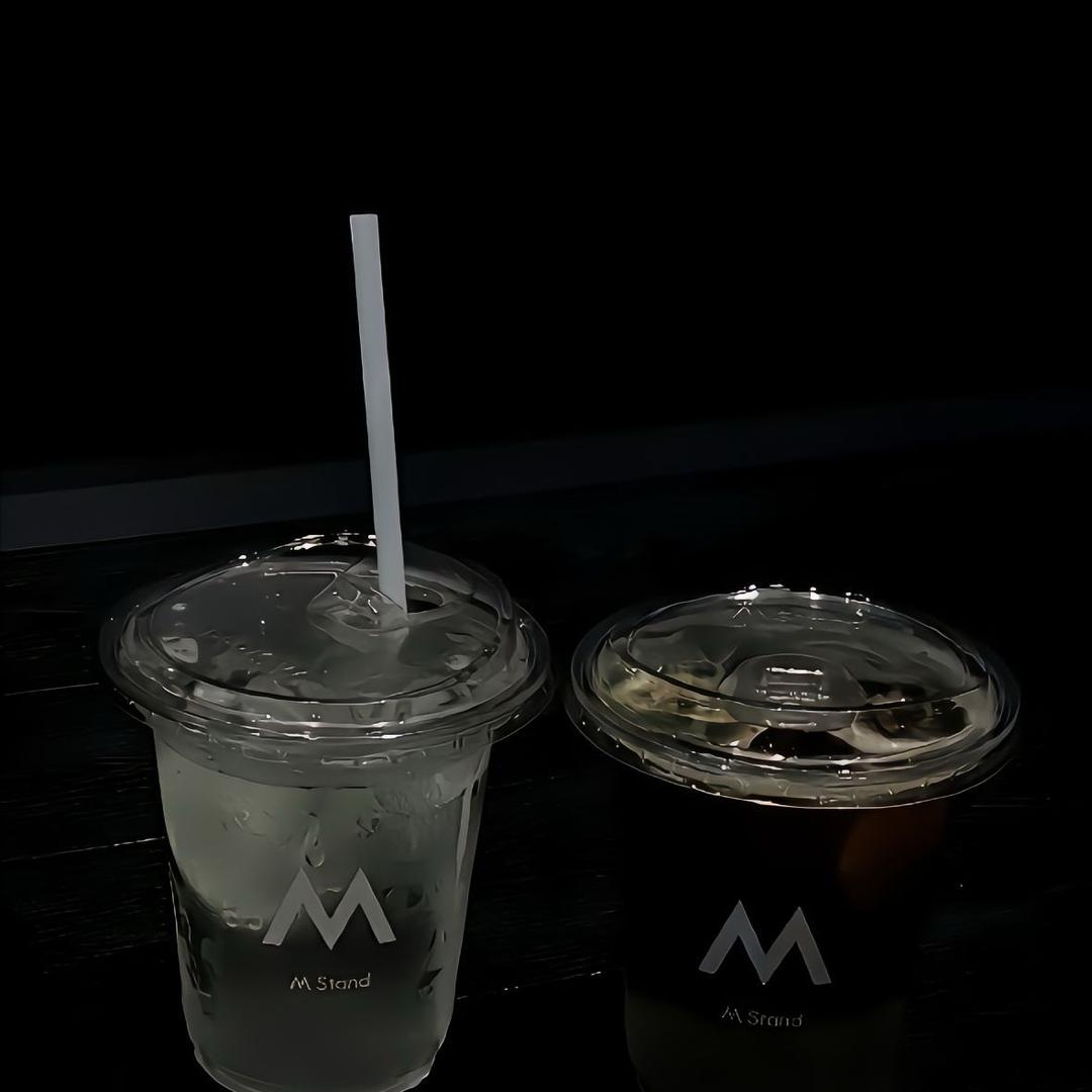 茶色山野-