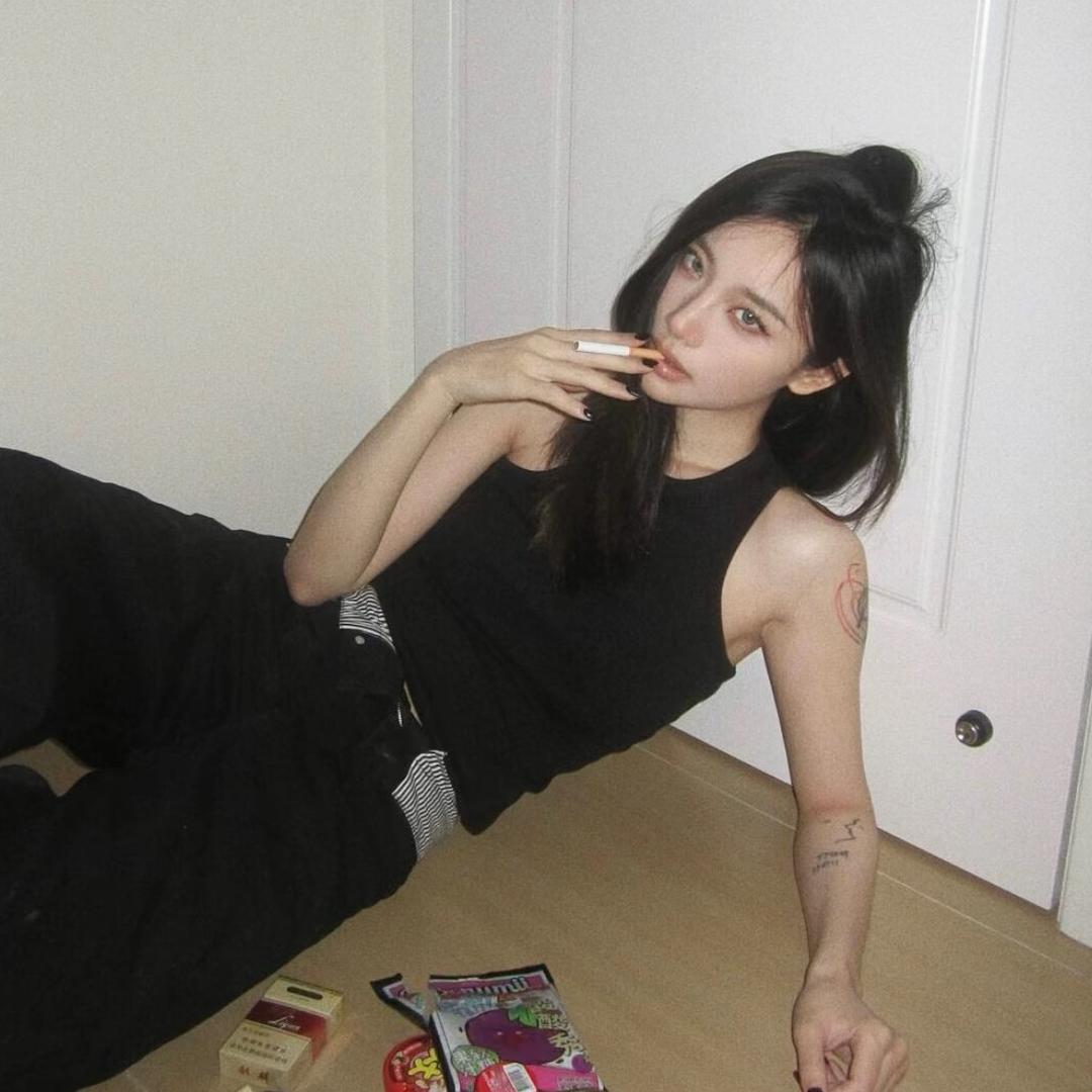 爱嚼波霸的Y
