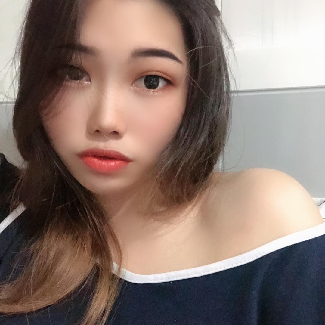 叶子👱🏻‍♀️
