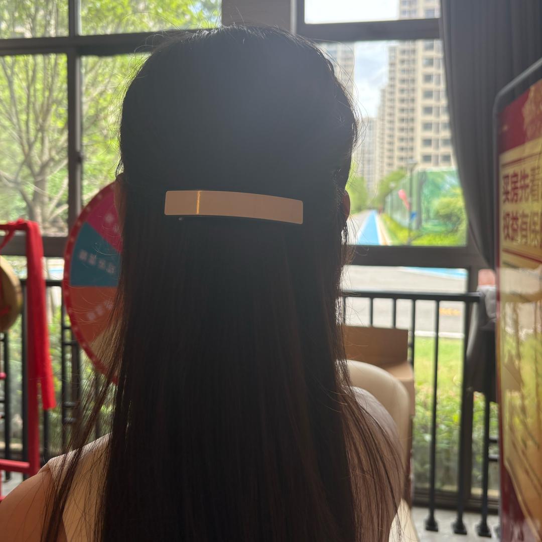 黄敏-鸿宇地chan