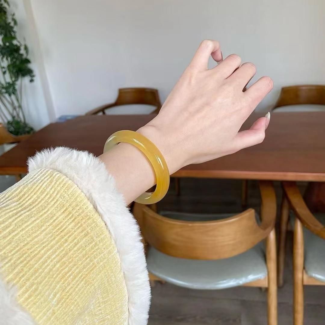 金枝玉叶天山翠珠宝