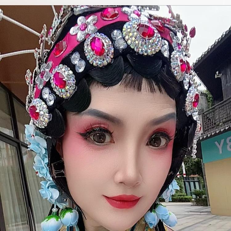 戏曲玲姐（每天下午16：00直播）