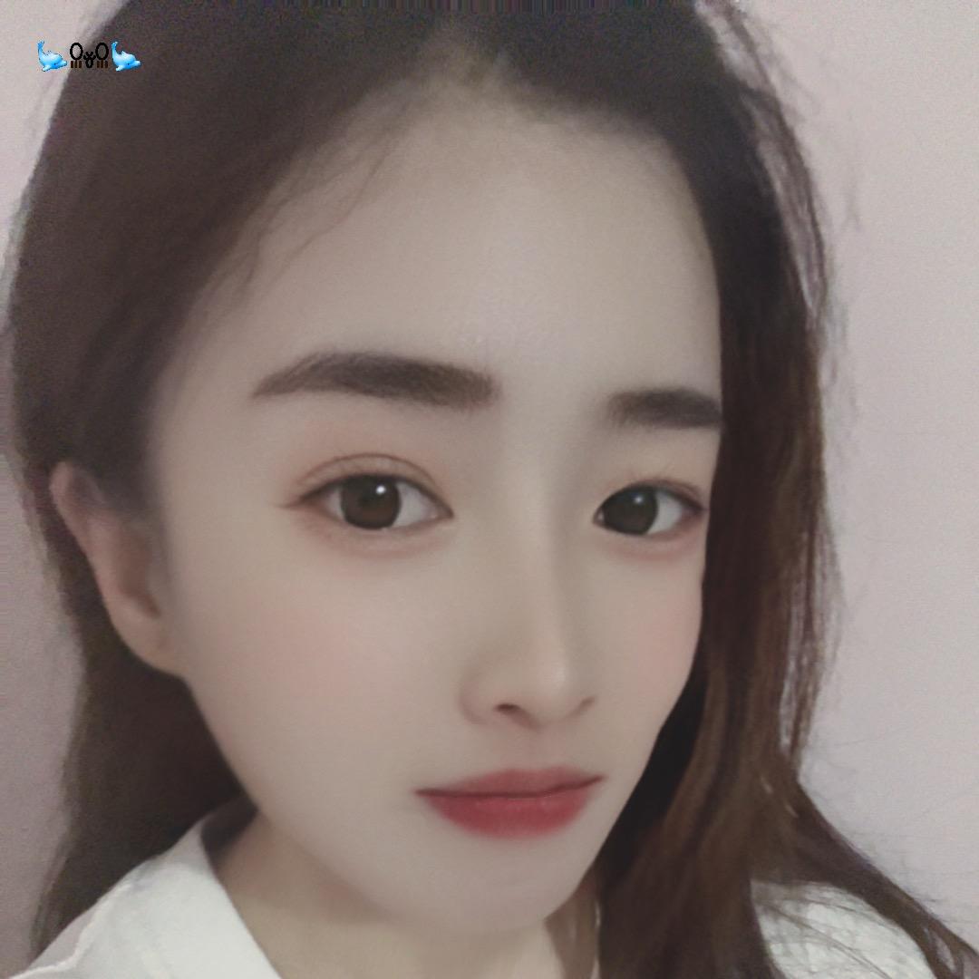 请叫我岳女王👑