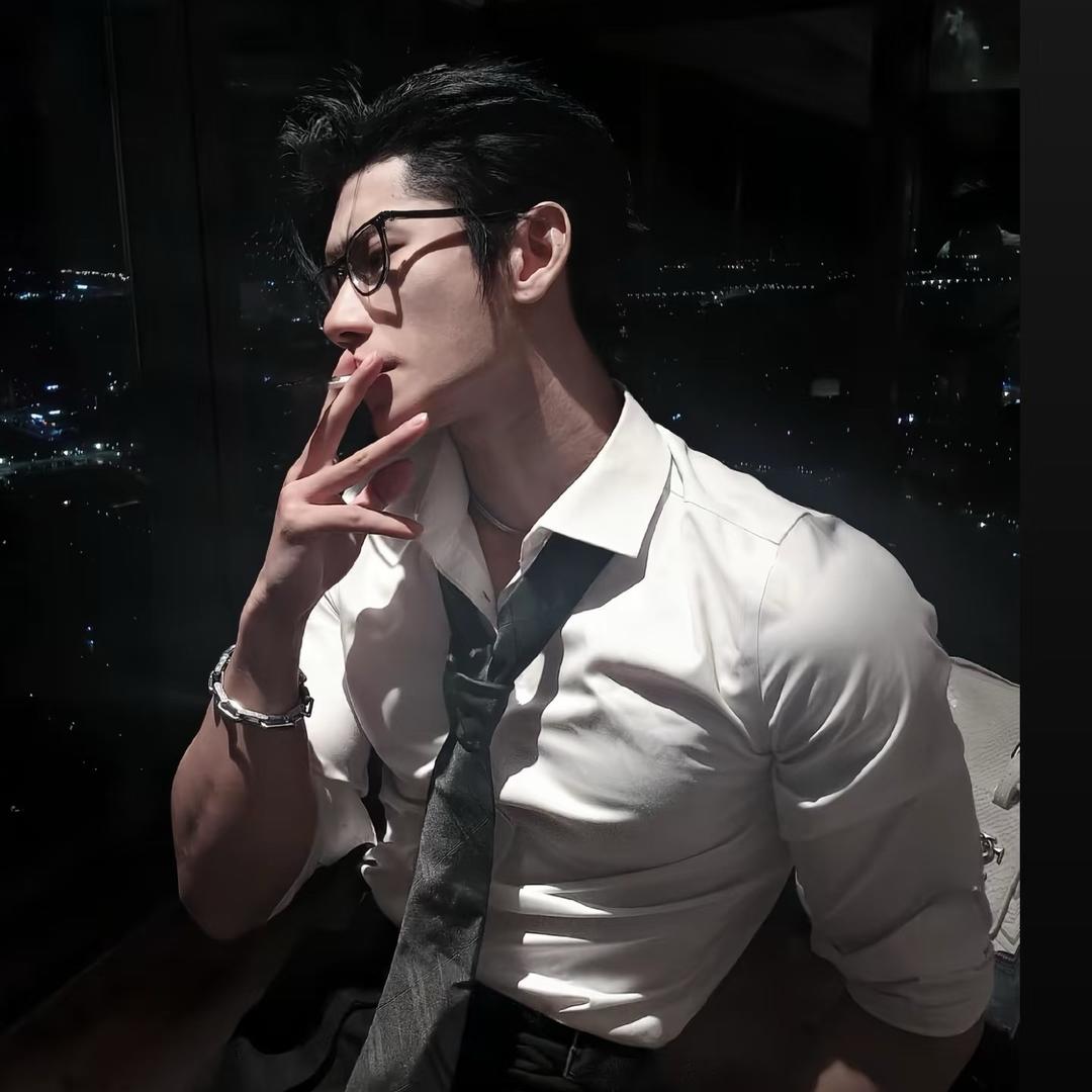 𝓐𝓱𝓸𝓵𝓲𝓬