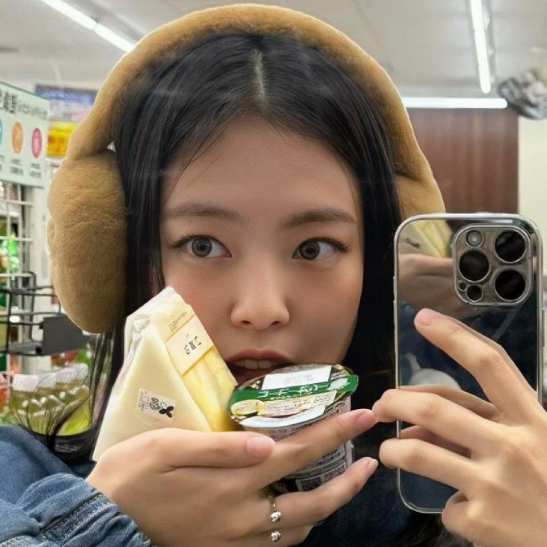 莹^o^