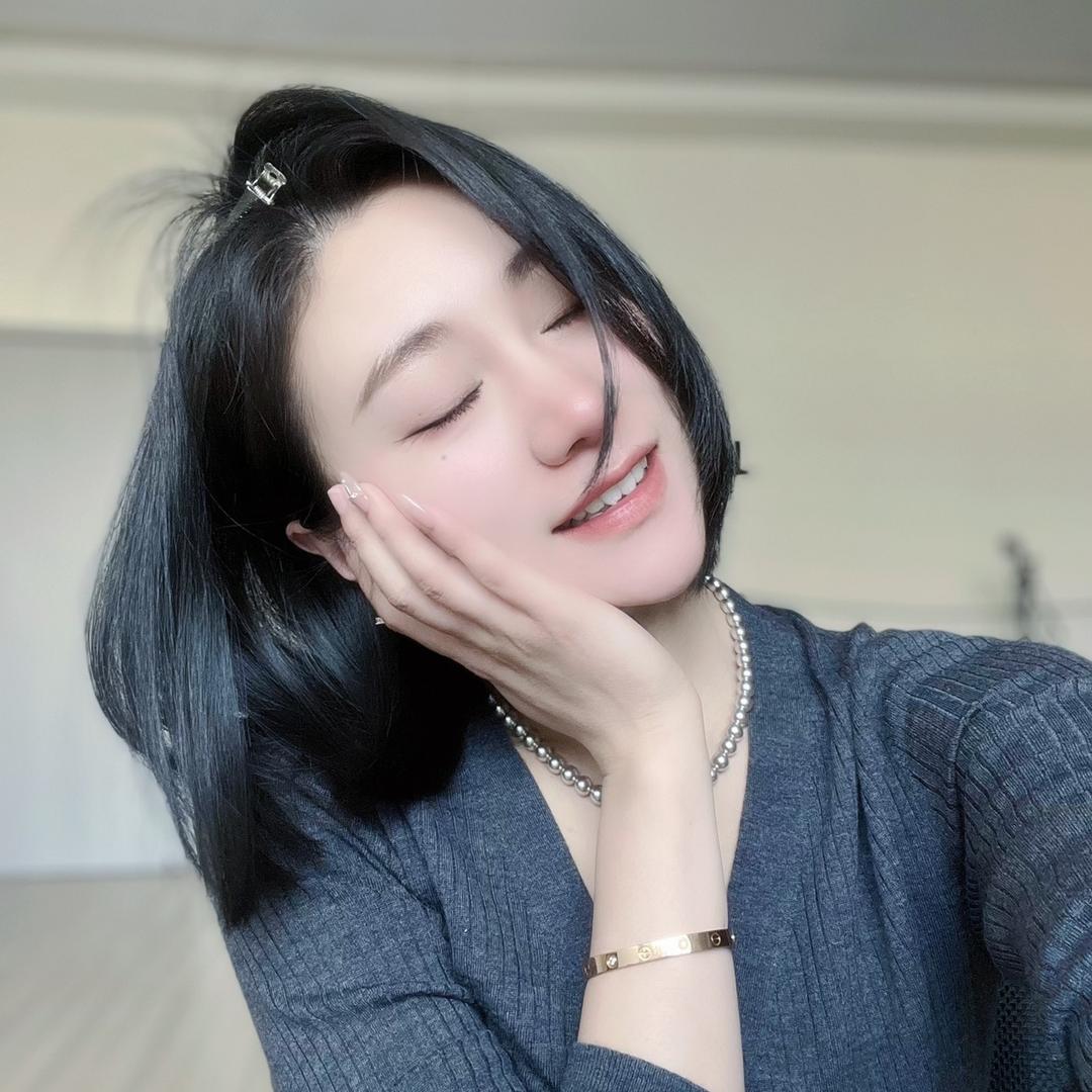 漫妮轻奢女装小号