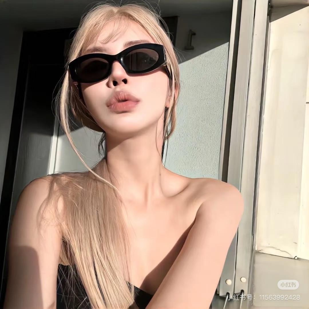 优酸乳味烟灰缸.