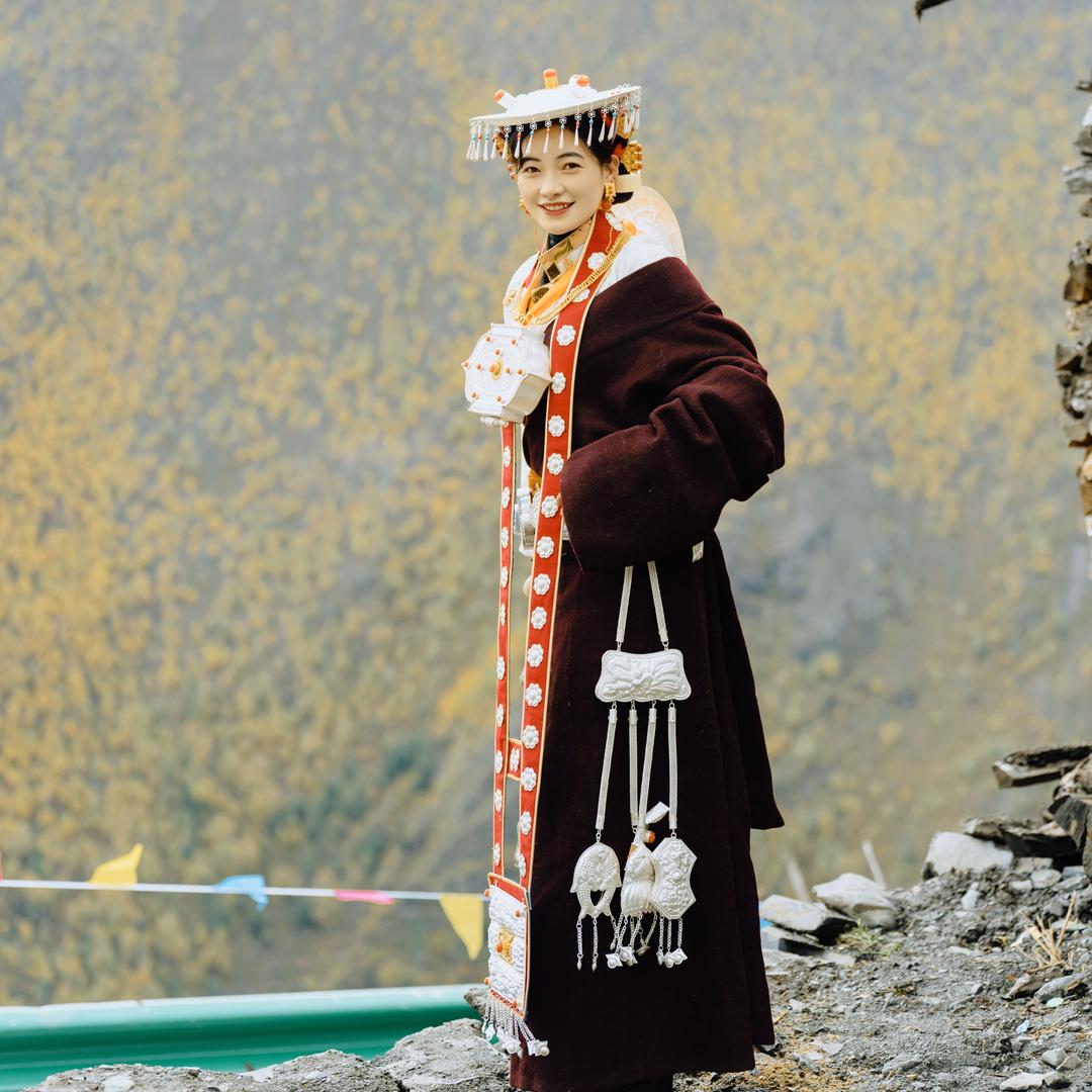 扎西拉宗 ༻ི(ؔᵒ̶̷ᵕؔᵒ̷̶)༄୭