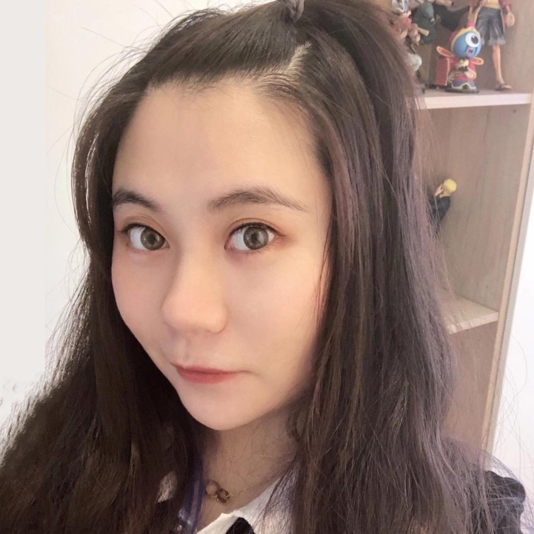 茶杯姑娘