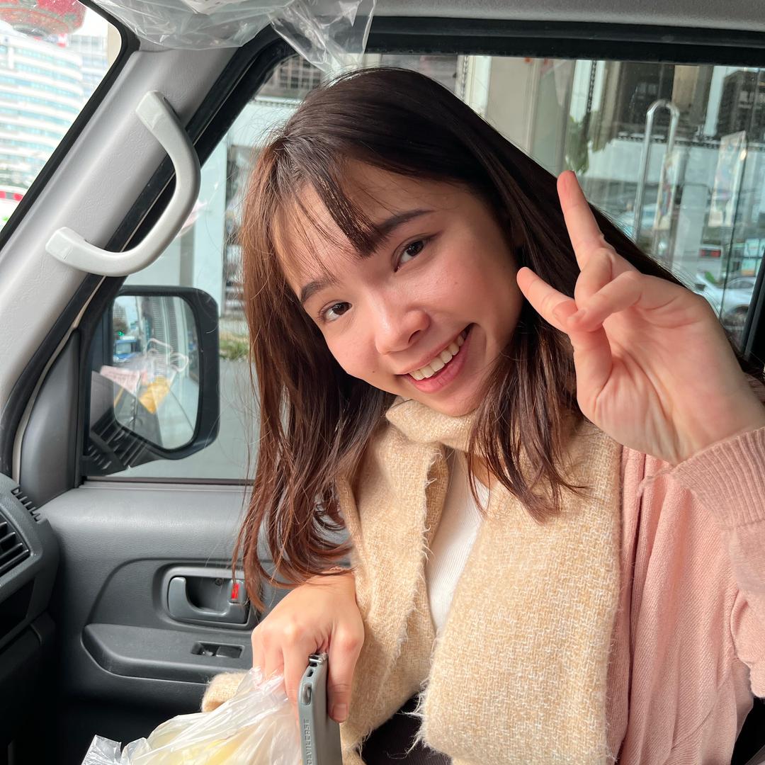 Lily莉莉