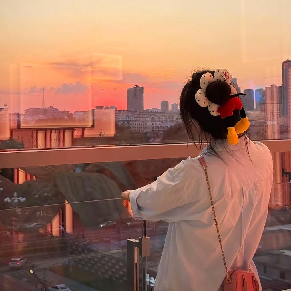 小了白了兔