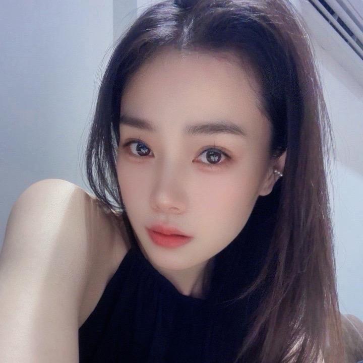 @小艾