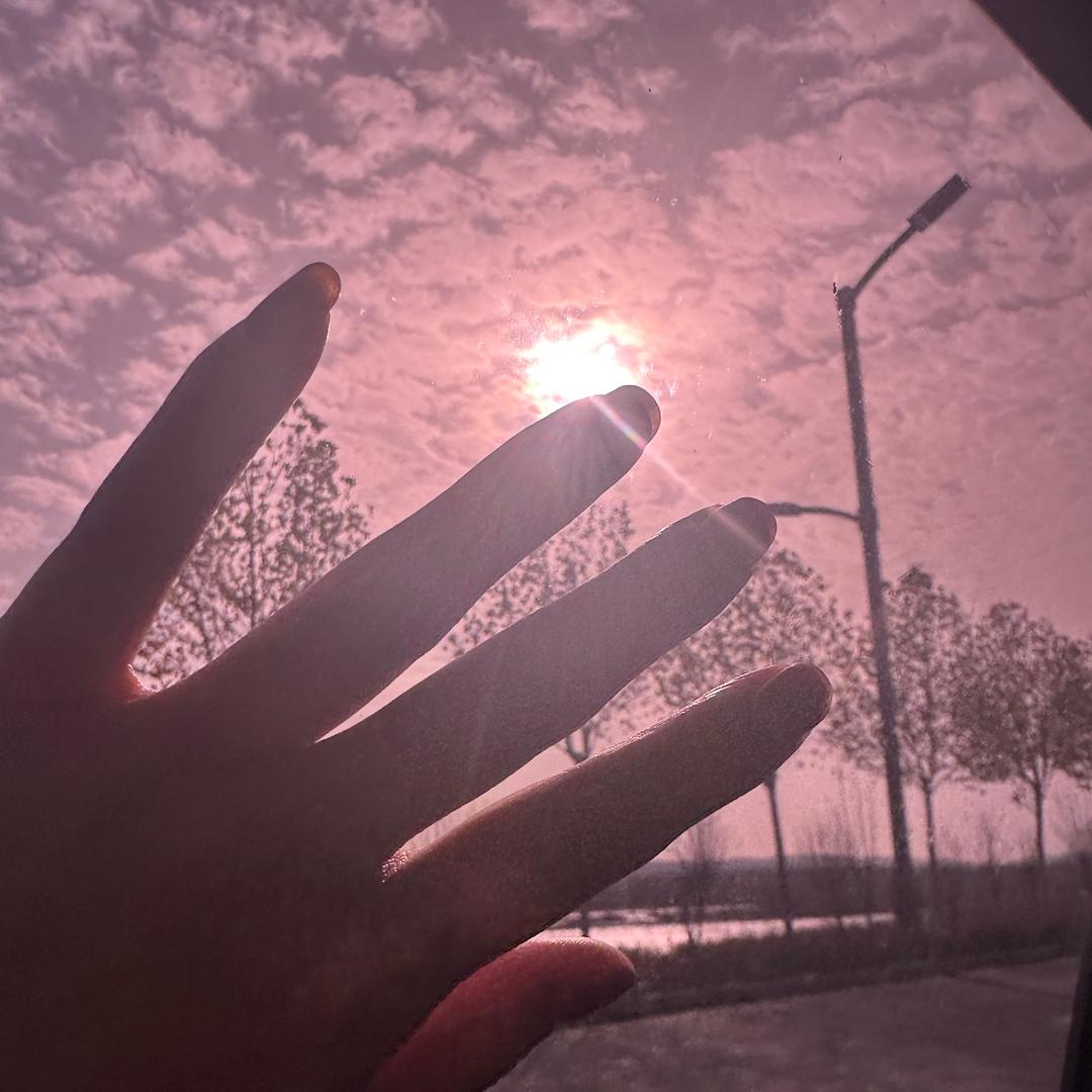 ℳ*正在*加载*ℳ