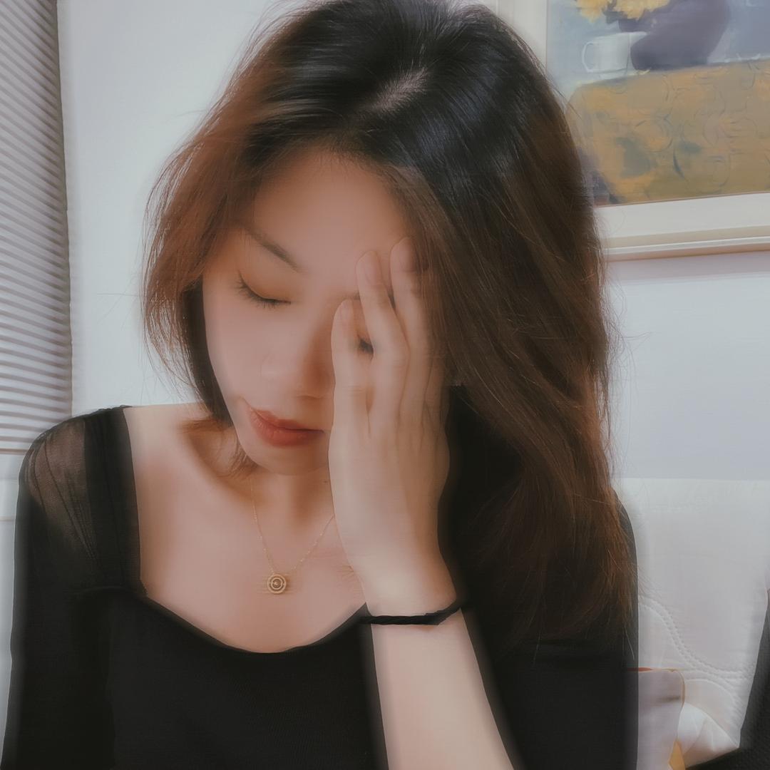 周周Zz
