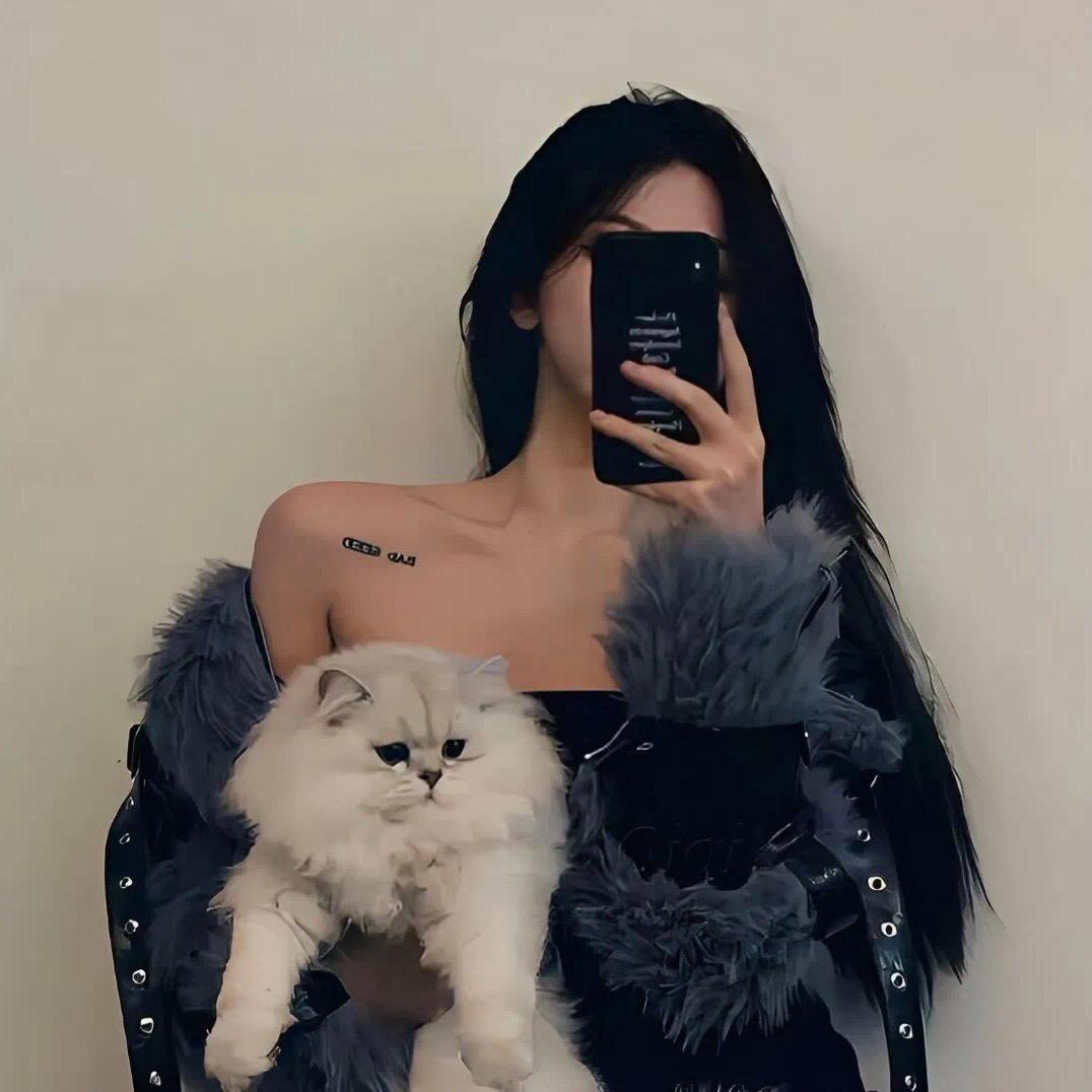 卖年货的田秋子🌻
