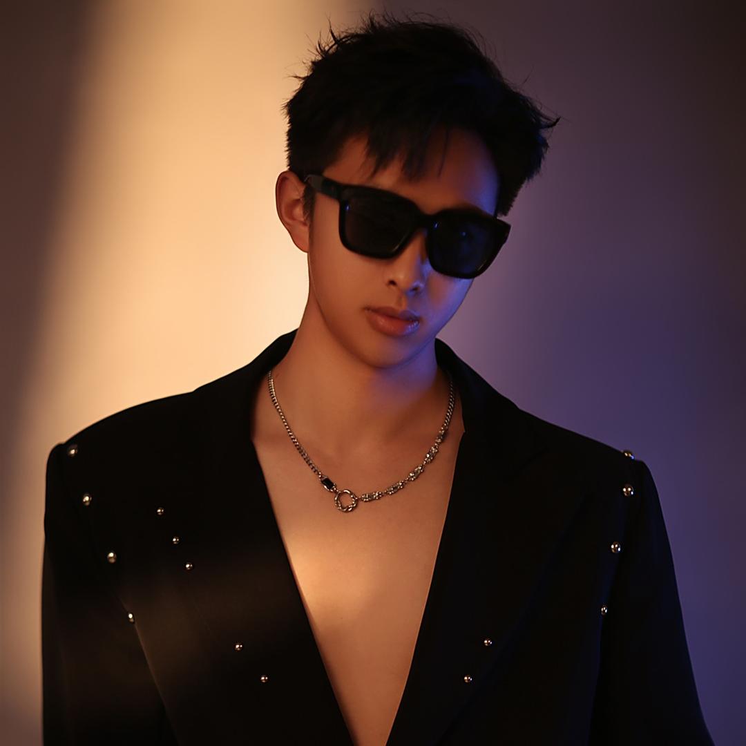 @#纤手艺人豪豪