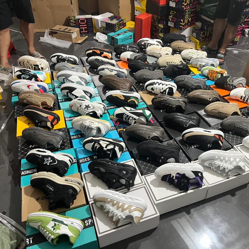 萧臣鞋业
