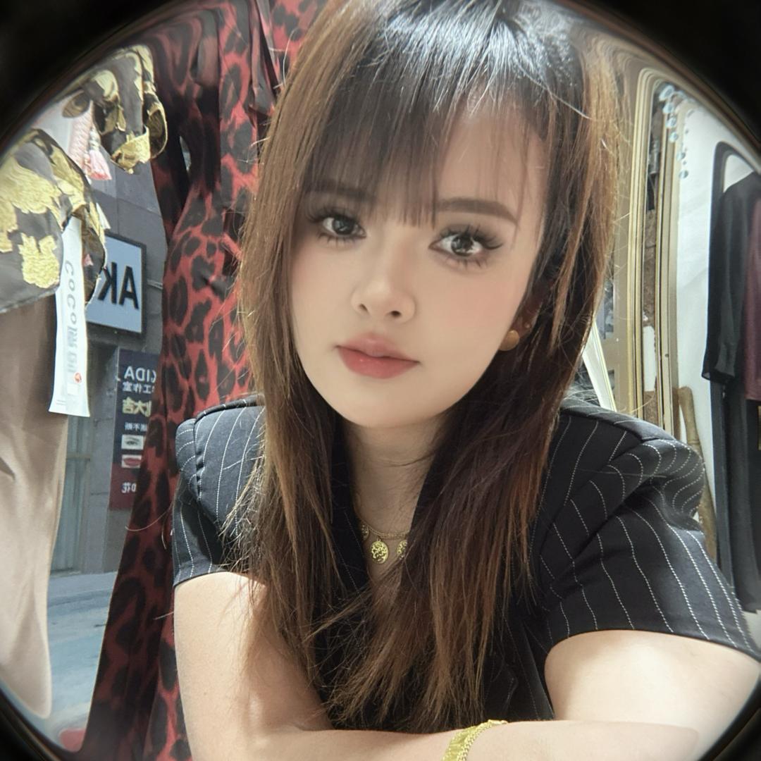 伽师婀娜女装