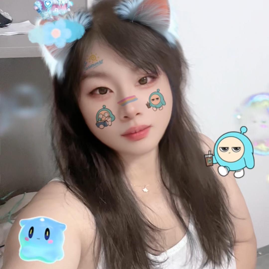 熊 熊    【首播】