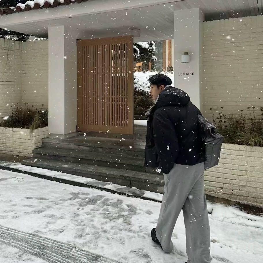 离川.