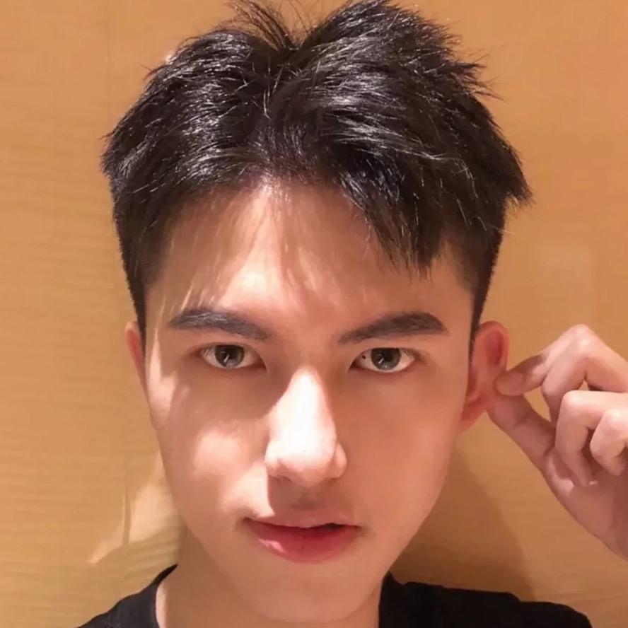 容睿男士发型设计