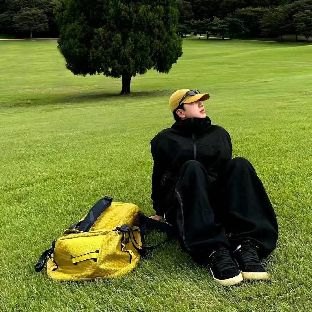 S.Y