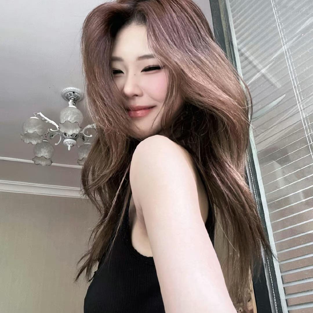 腮红打多了