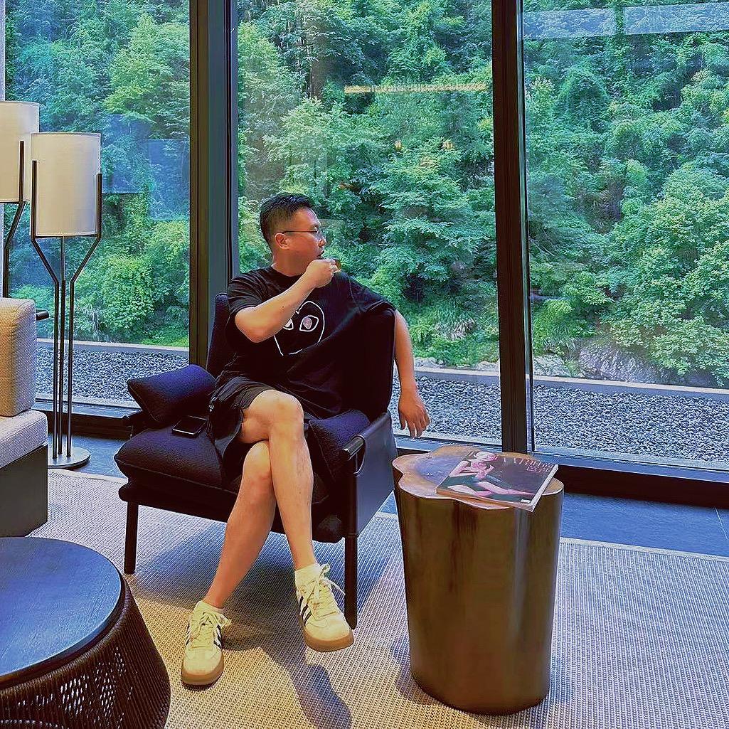 李山川