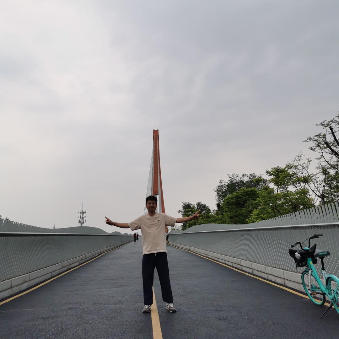 重庆垚鑫汽车租赁有限公司沙坪坝区分公司