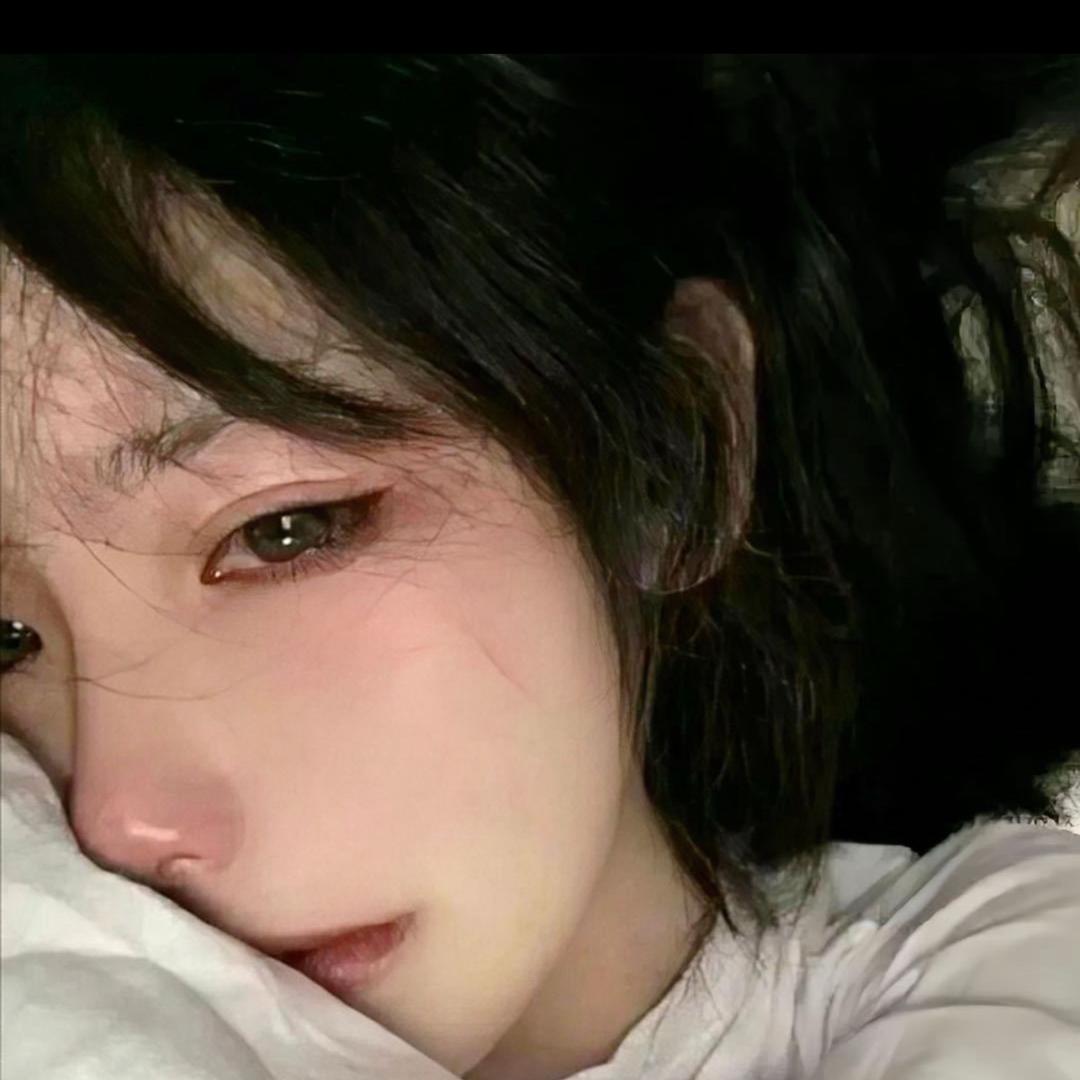 一口螺蛳粉