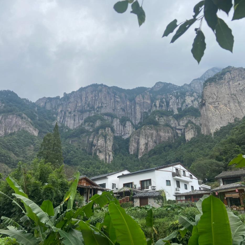 宁静厚德