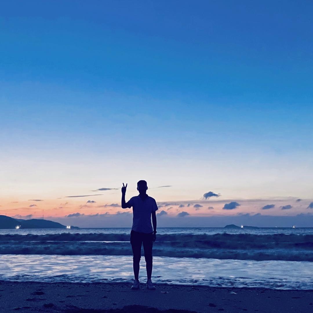 ²º²⁵ ╰ ° ៚✿旧梦乱人心