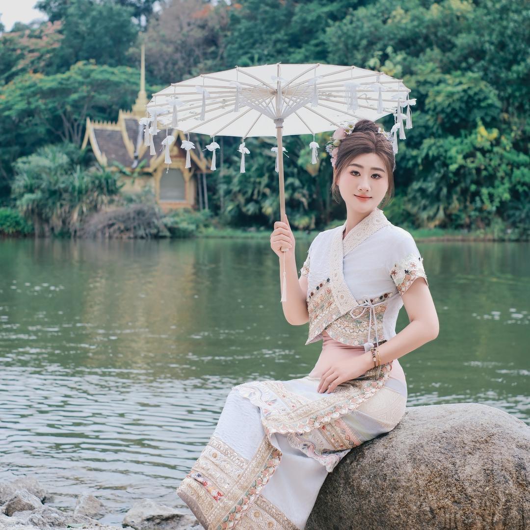 龙泉贝贝时尚假发精品店 （14年老店）