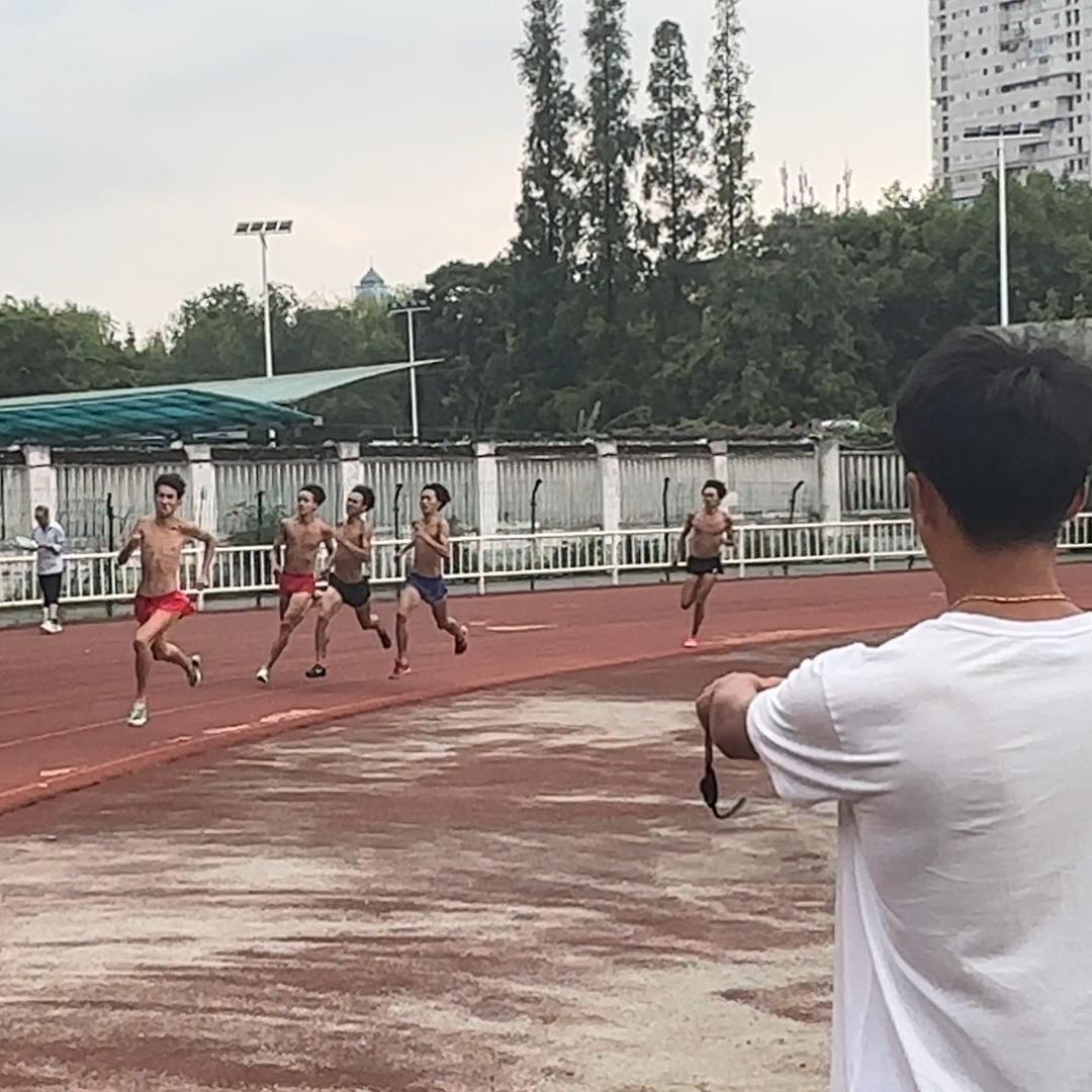 陈尚童震